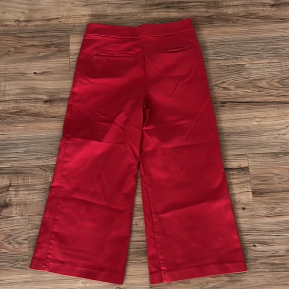 Loft red cropped flare pants size 6 - Picture 3 of 4